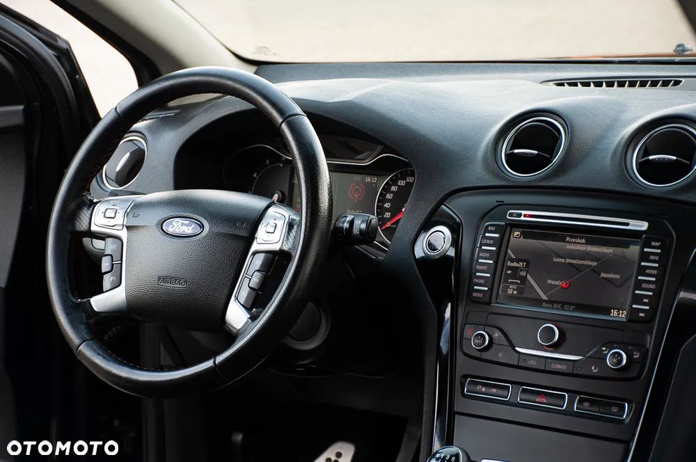 Ford Mondeo 2.0 TDCI Titanium S - 18