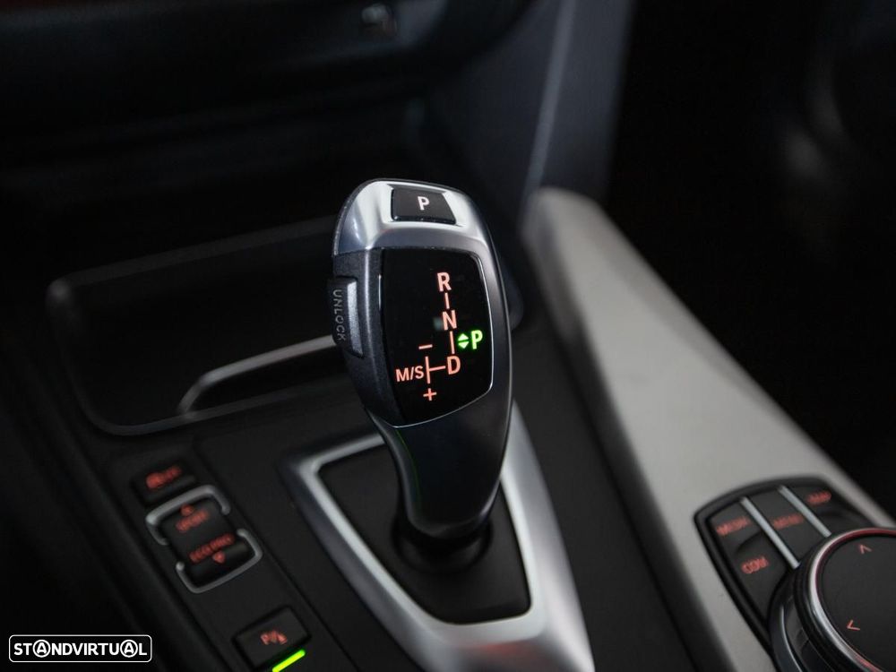 BMW 320 - 28