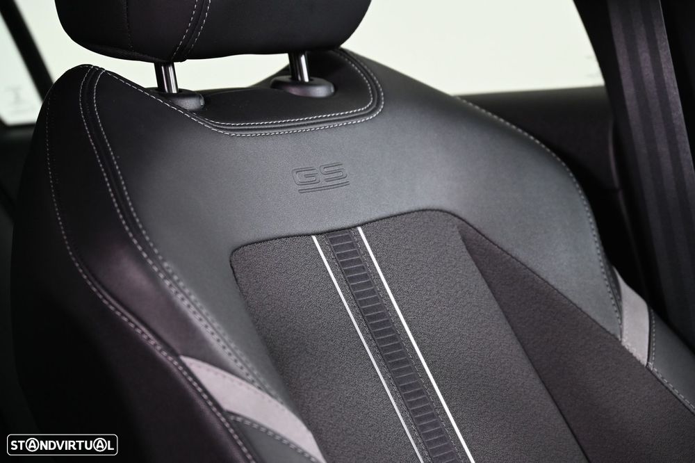 Opel Astra 1.5 D GS Aut. - 24