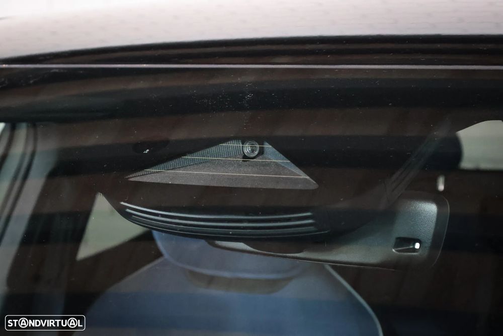 Volvo EX30 69 kWh Single Motor Extended Range Plus - 12