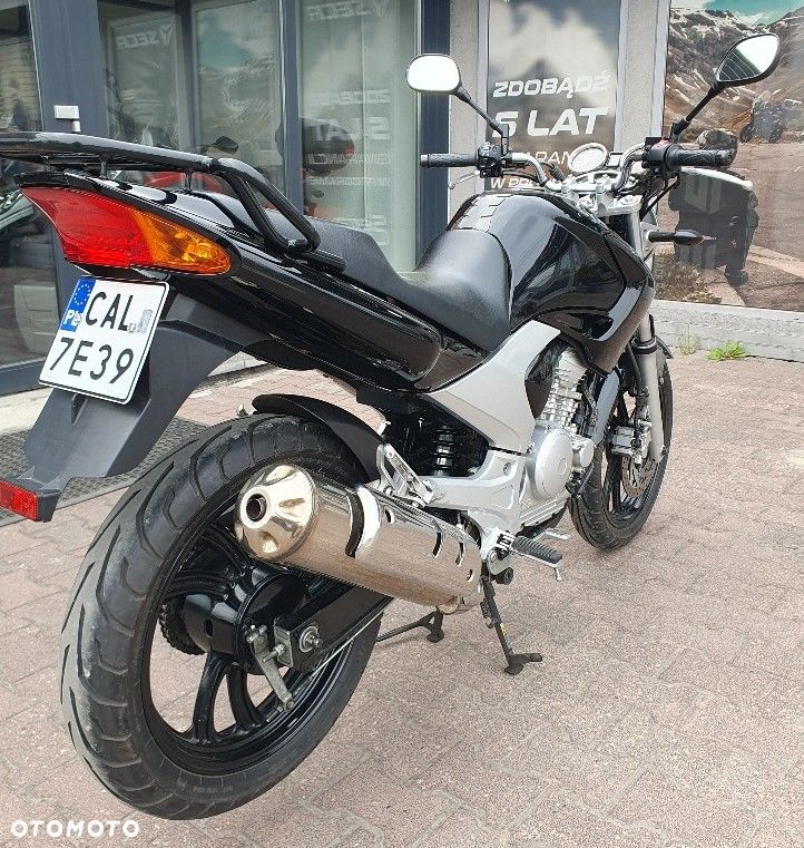 Yamaha YBR - 3