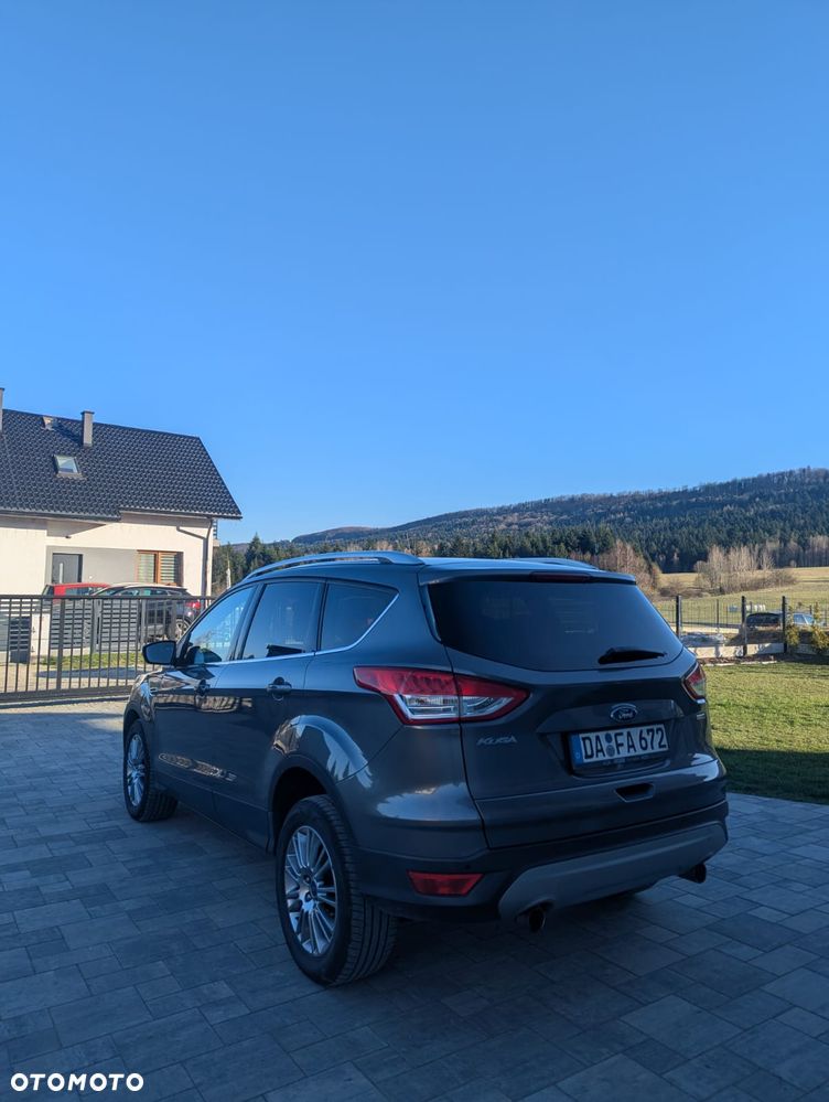 Ford Kuga 1.6 EcoBoost 2x4 Titanium - 6