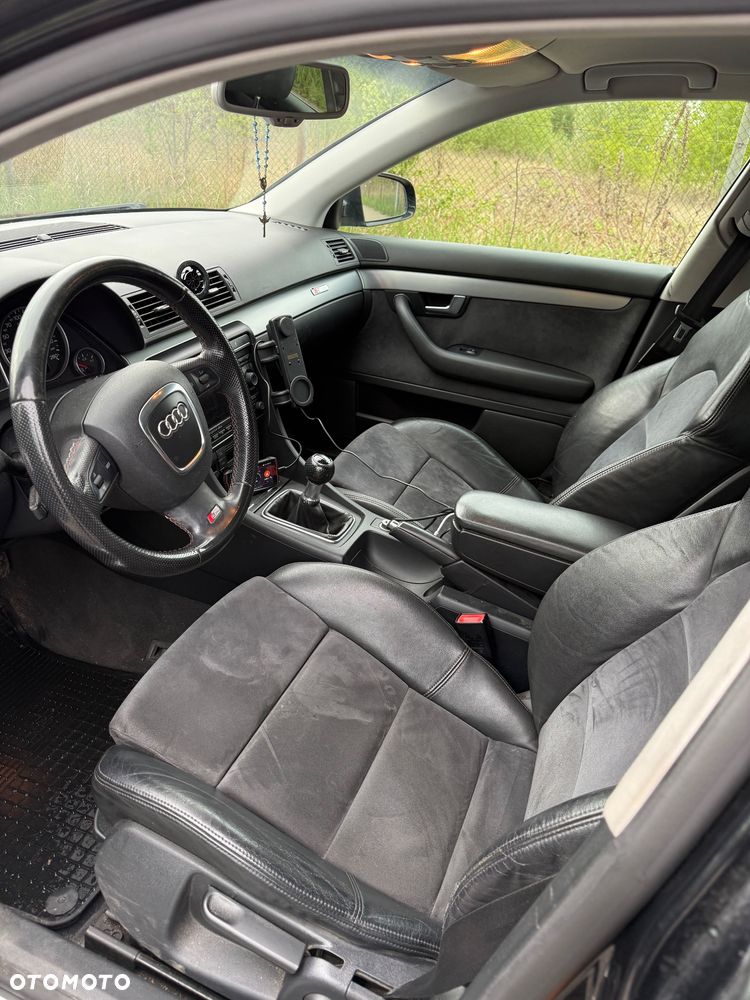 Audi A4 Avant 2.0 TDI DPF - 13