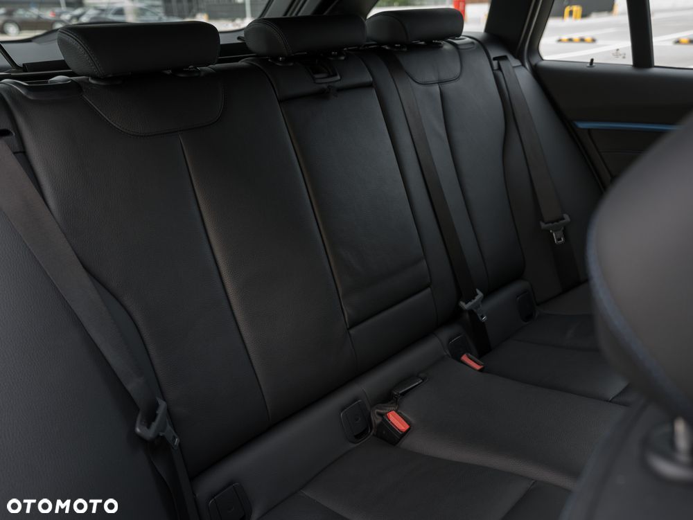 BMW Seria 3 320i GPF M Sport - 28
