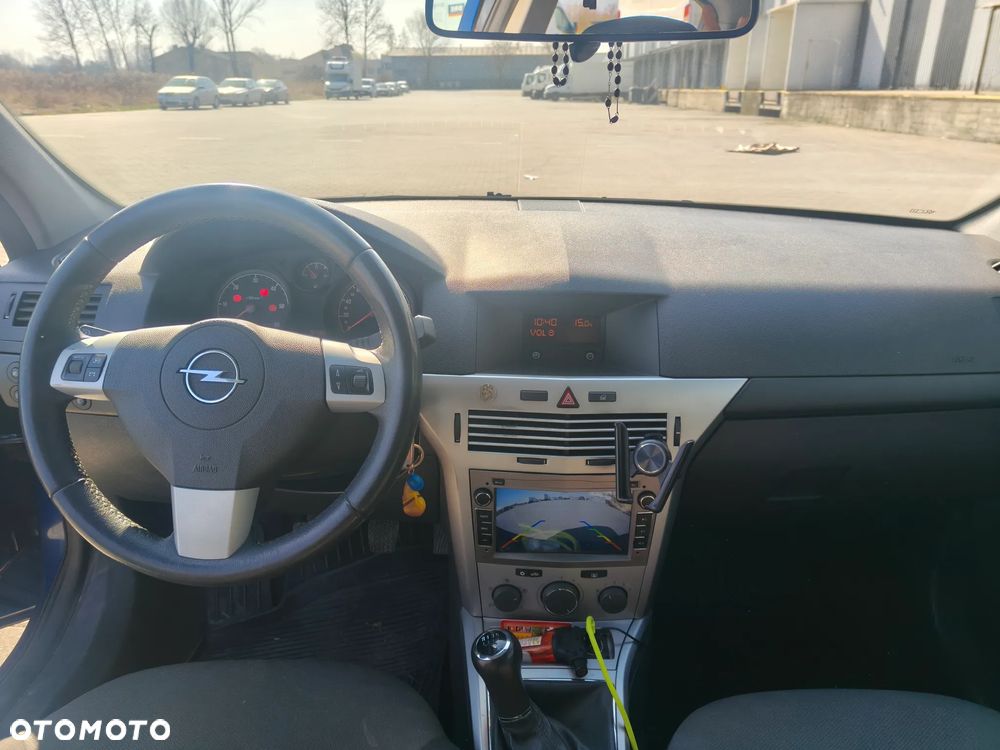 Opel Astra 1.7 CDTI - 7