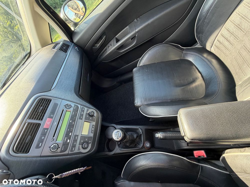 Fiat Punto 1.4 16V Sporting - 18