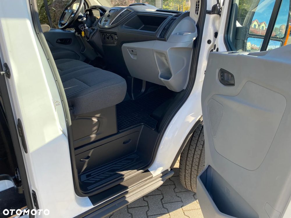 Ford Transit L4 350 MAXI Jumbo 2.0 130KM Mały Przebieg - 24