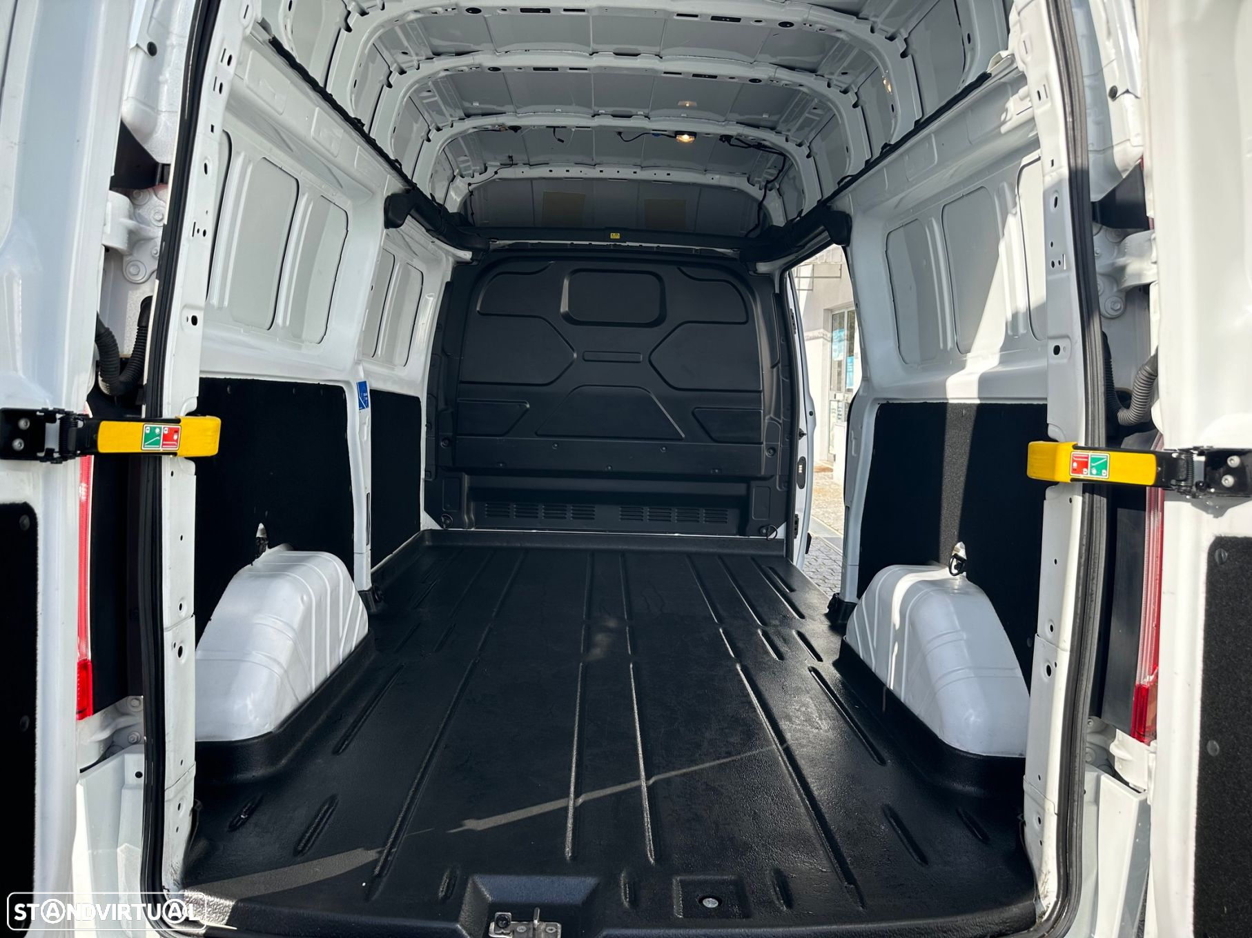 Ford Transit Custom 320L2 2.0 H1-T.B.Trend - 13