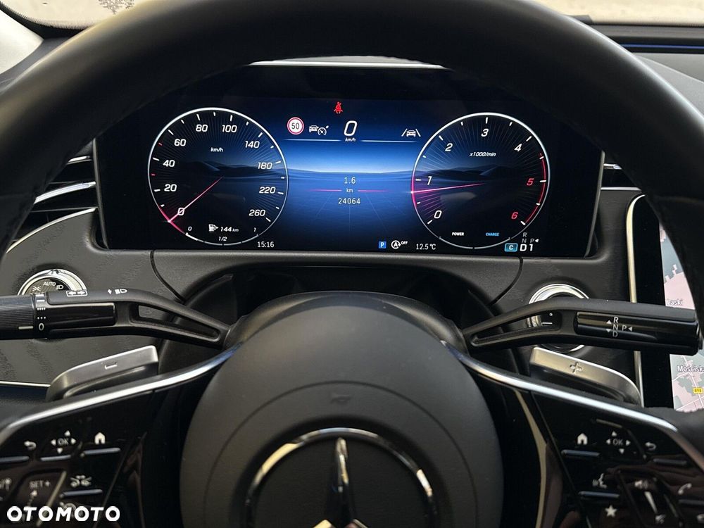 Mercedes-Benz Klasa E - 15