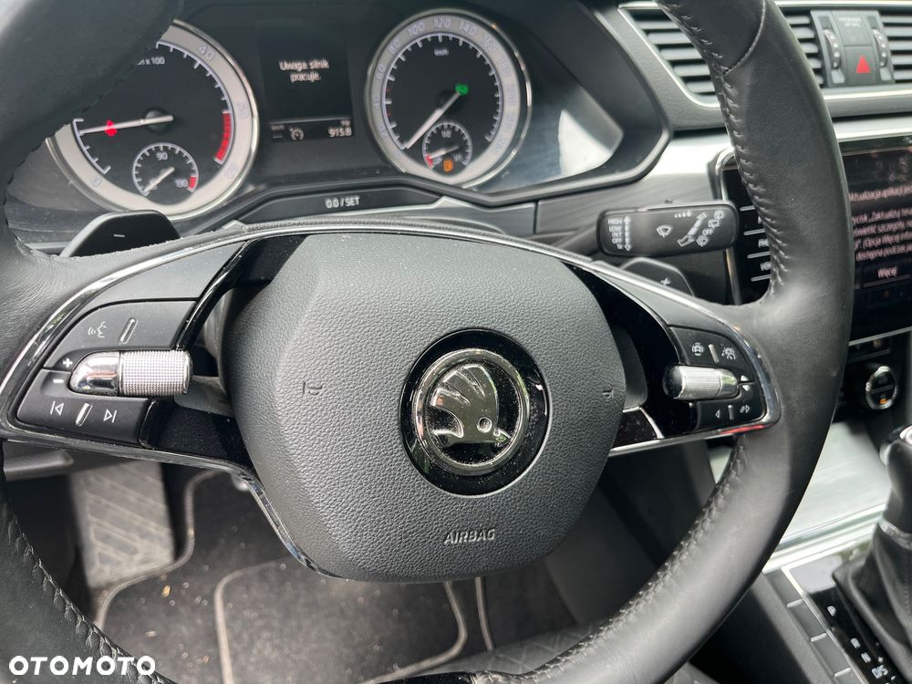 Skoda Superb 2.0 TDI Active DSG - 13