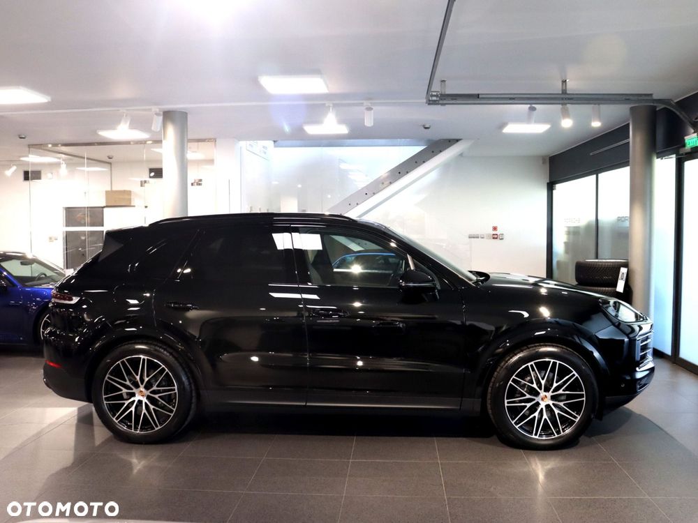 Porsche Cayenne Standard - 6