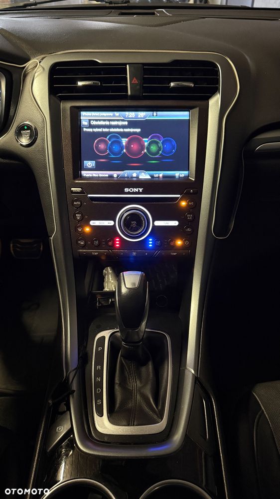 Ford Fusion - 21