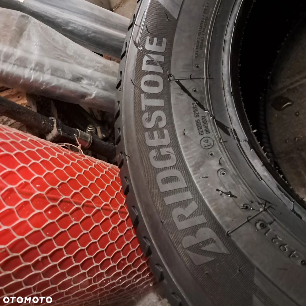 Opona wielosezonowa 235/65/16C 235/65R16C nowa Bridgestone Duravis All Season Sprinter Crafter - 2