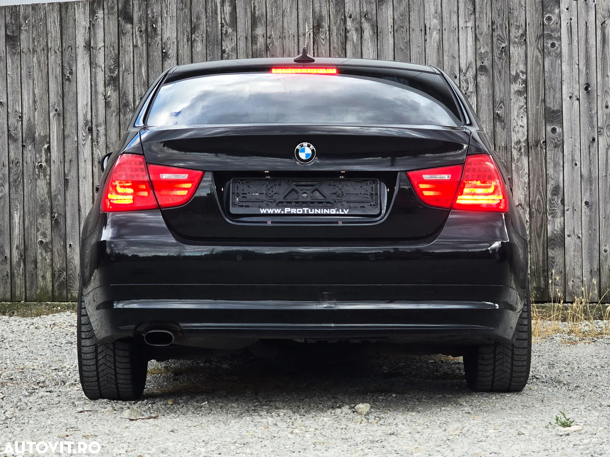 BMW Seria 3 318d - 5
