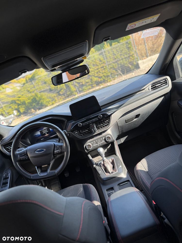 Ford Kuga 1.5 EcoBlue ST-LINE - 12