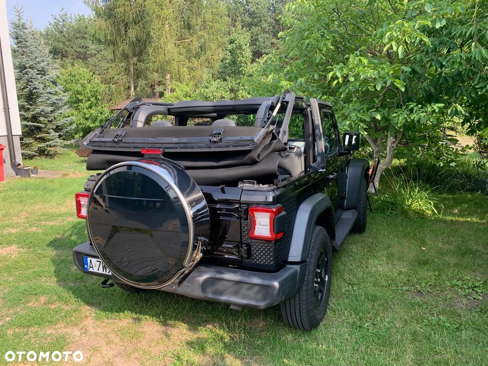 Jeep Wrangler - 6