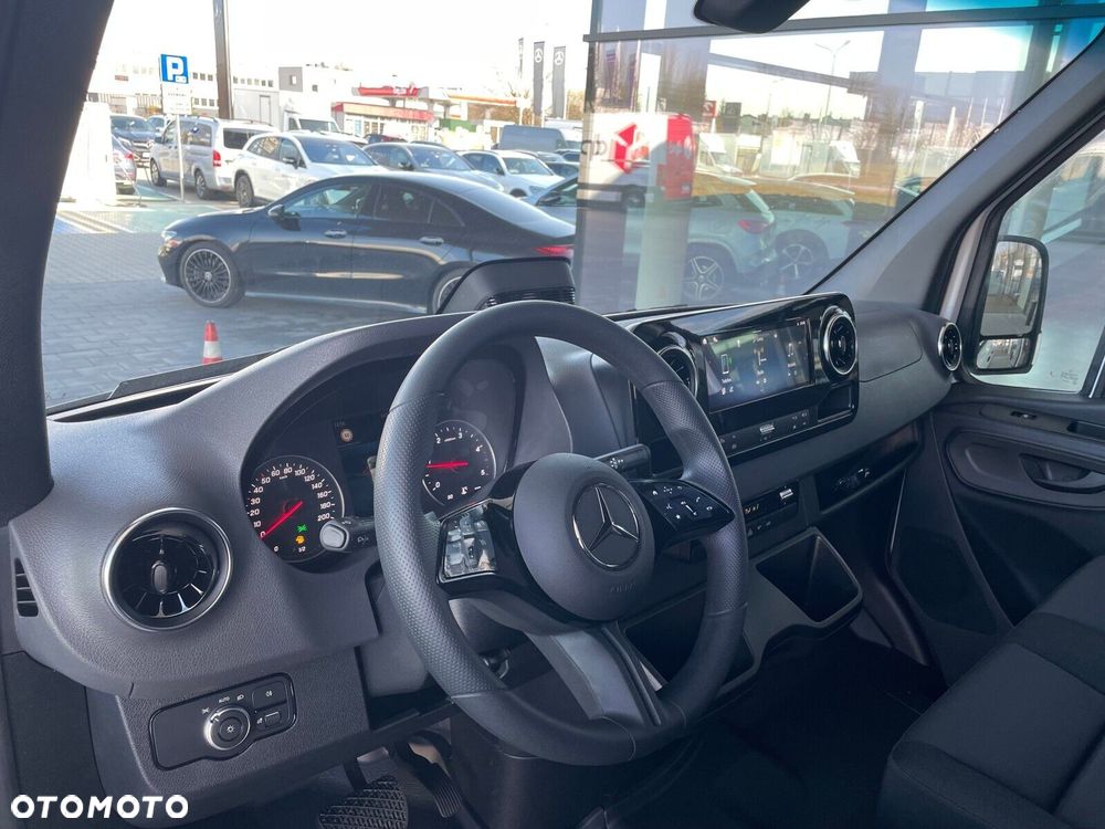 Mercedes-Benz Sprinter Sprinter 319 CDI - 12