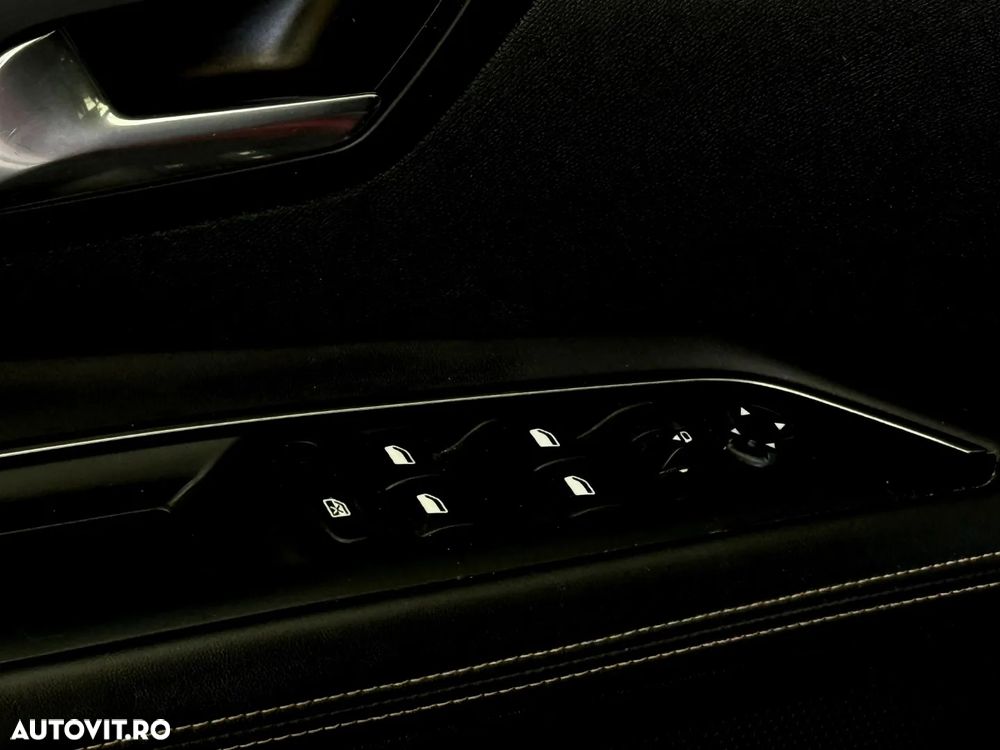 Peugeot 3008 - 21
