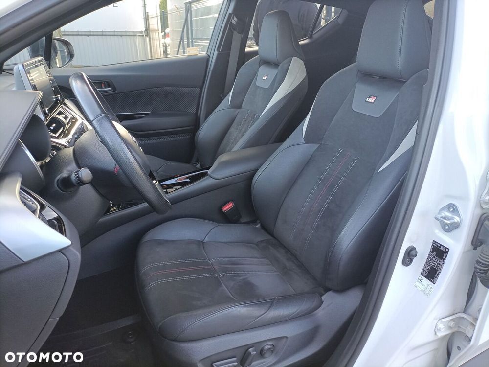 Toyota C-HR 1.8 Hybrid GPF GR Sport - 11