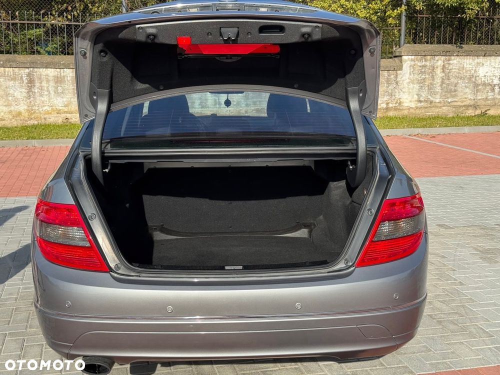 Mercedes-Benz Klasa C 180 Kompressor Avantgarde - 6
