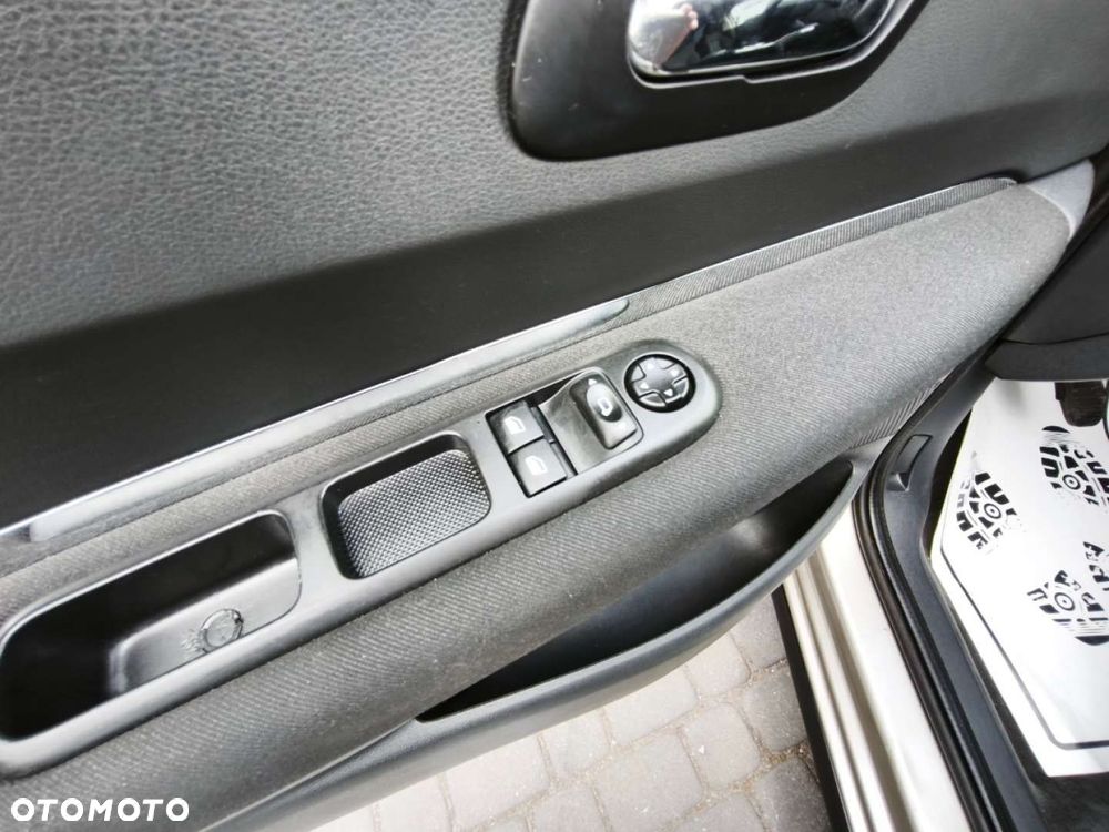 Peugeot 3008 - 11