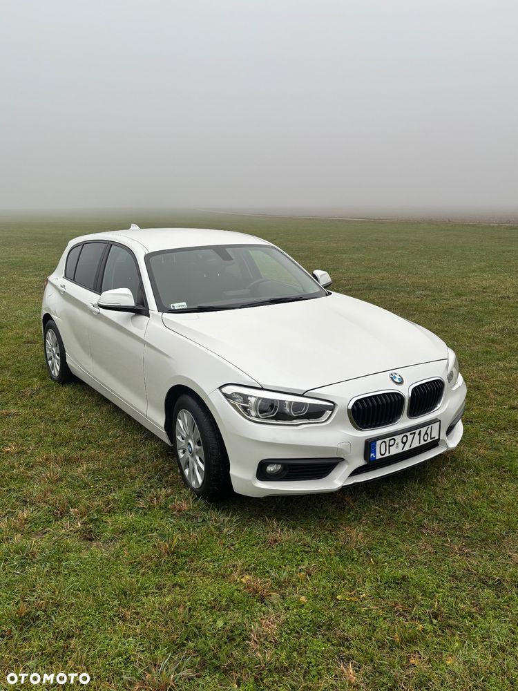 BMW Seria 1 116i - 5