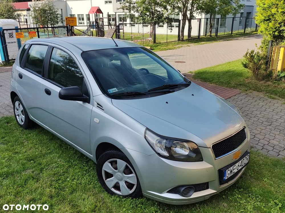 Chevrolet Aveo 1.2 16V Base - 2