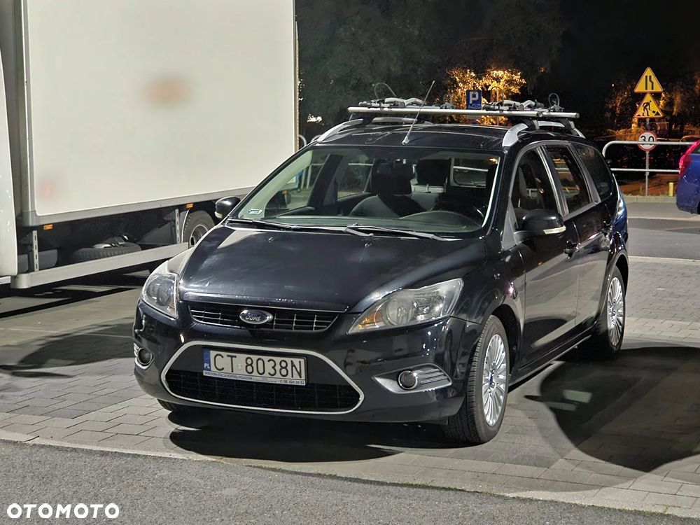 Ford Focus - 32