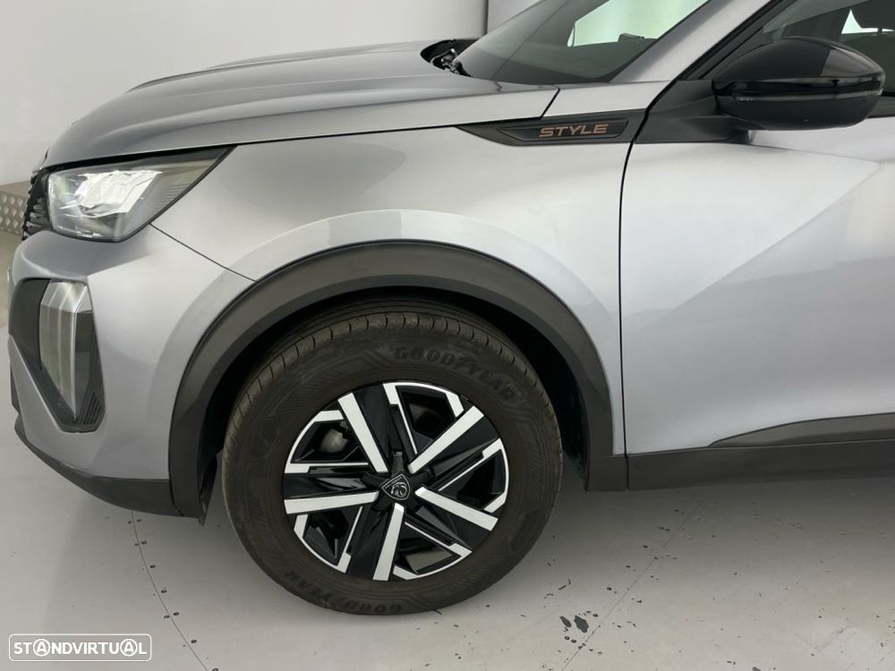 Peugeot 2008 1.2 PureTech Style - 19