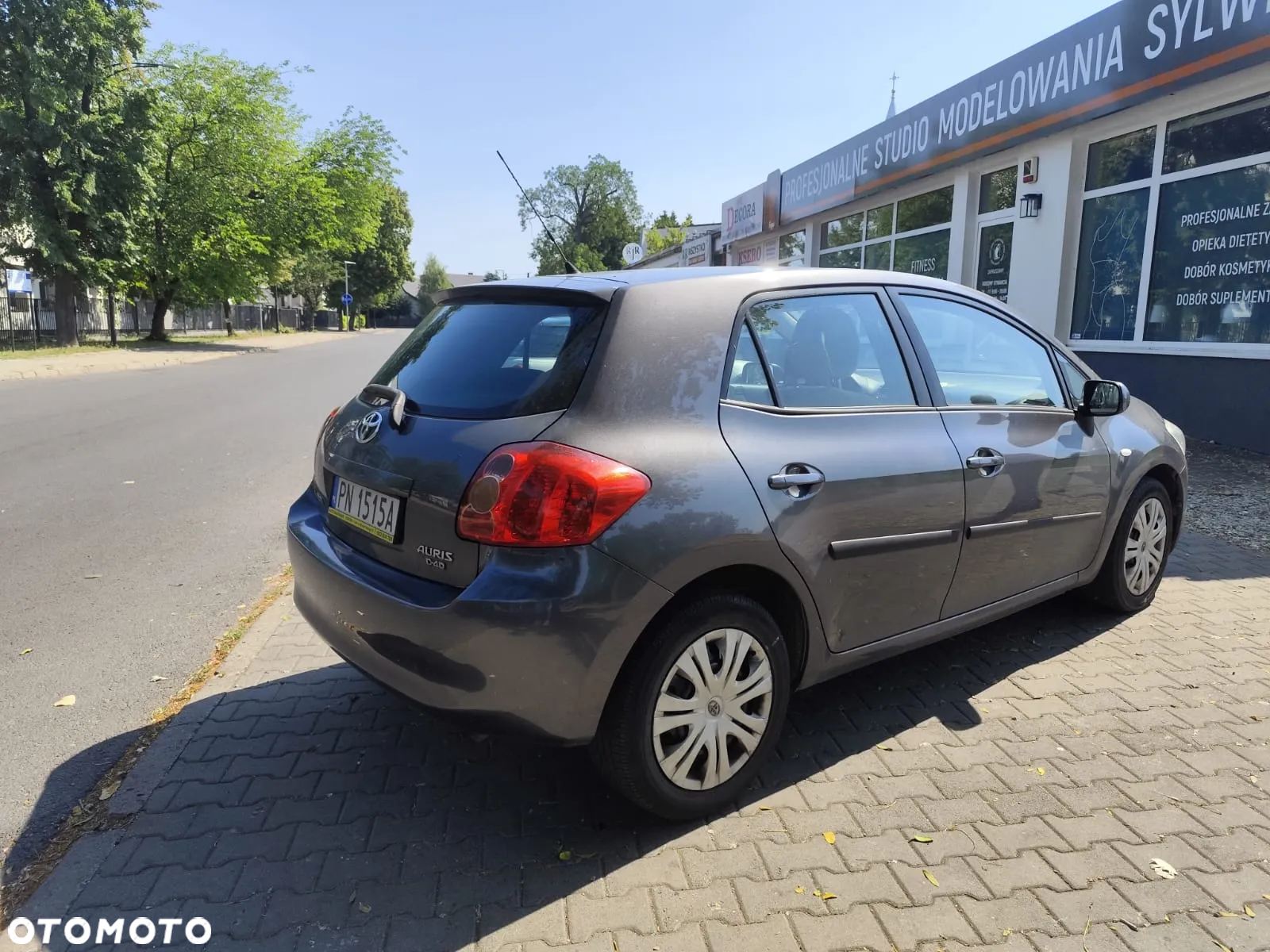Toyota Auris 1.4 D-4D - 6