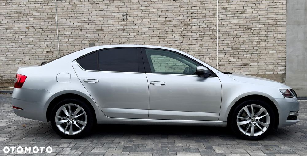 Skoda Octavia - 8