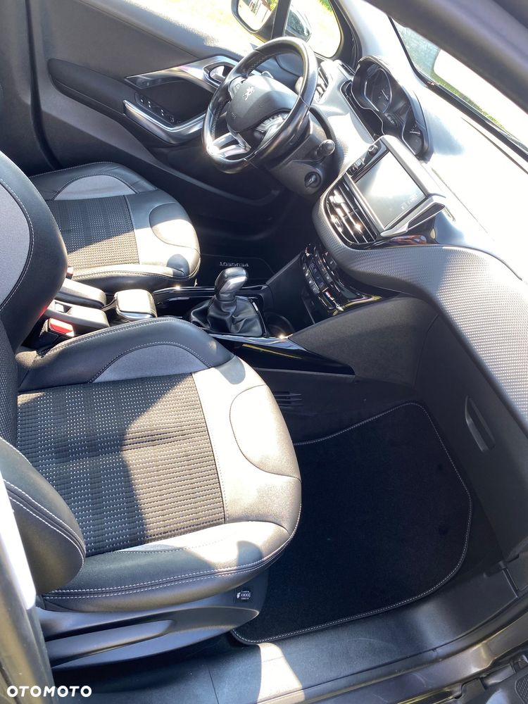 Peugeot 2008 PureTech 110 Stop&Start Urban Move - 12