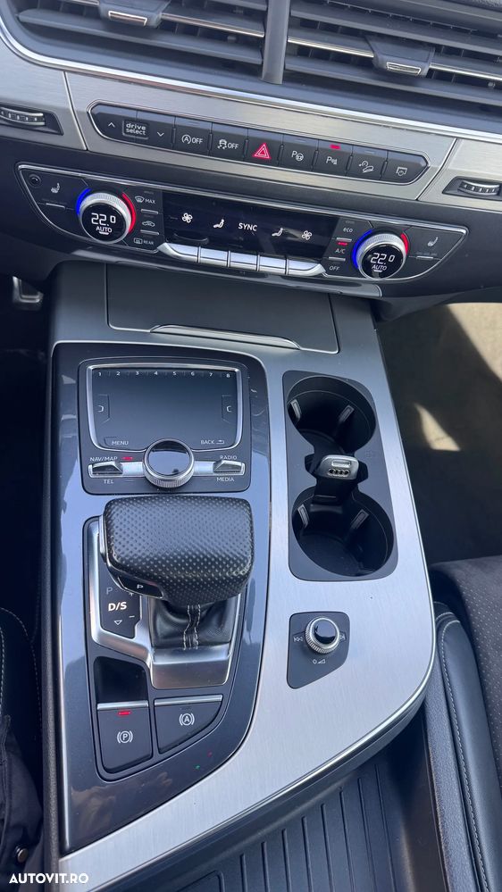 Audi Q7 3.0 TDI Quattro Tiptronic - 11