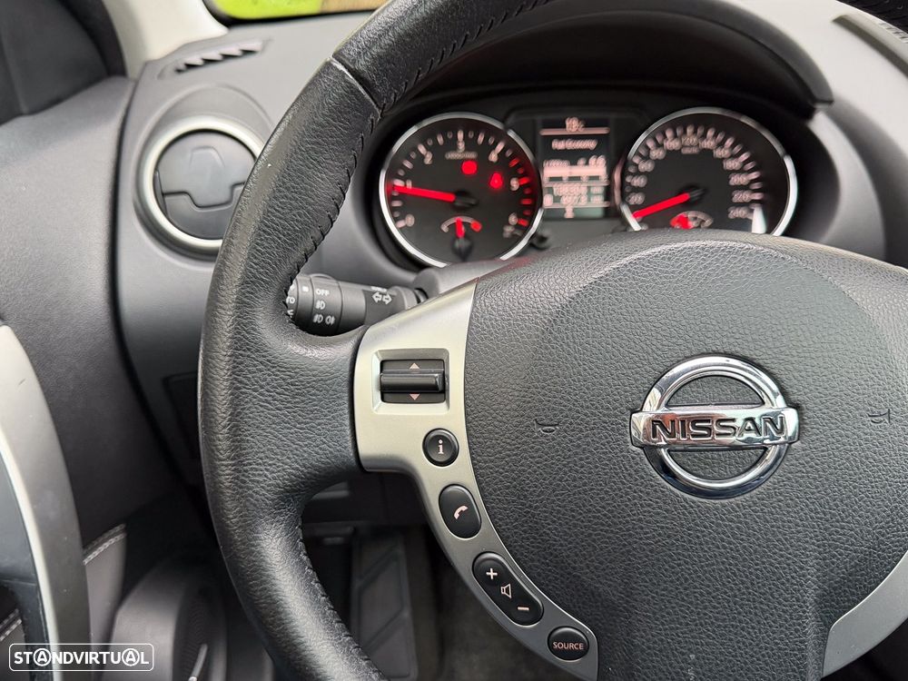 Nissan Qashqai 1.6 dCi Tekna Premium 18 360 - 12