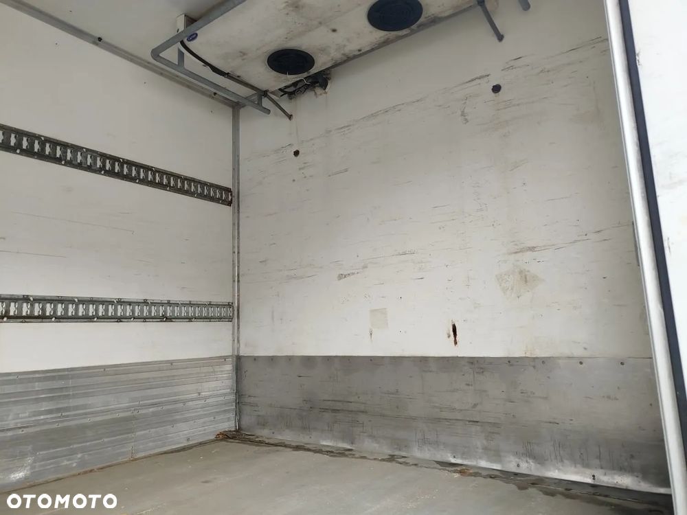 ZABUDOWA KONTENER PAKA SKRZYNIA ŁADUNKOWA CHŁODNIA IZOTERMA MAGAZYN GARAŻ AGREGAT - 7