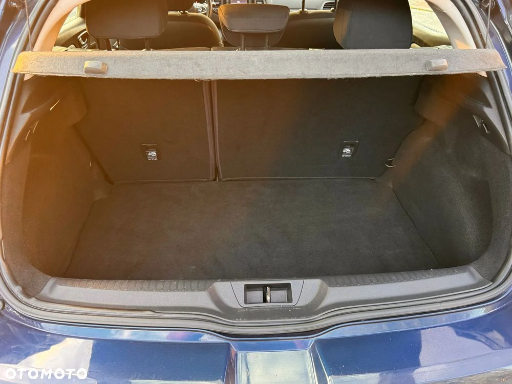 Renault Megane 1.2 Energy TCe Life - 22
