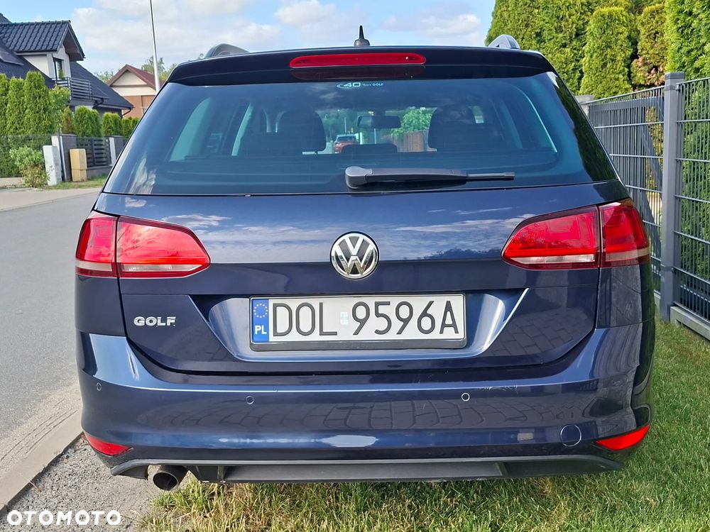 Volkswagen Golf 1.6 TDI Comfortline - 4