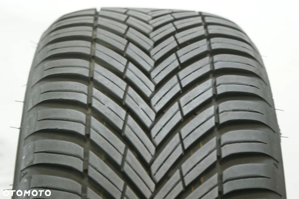 205/50R17 TOYO CELSIUS AS2 , 7,7mm 2024r B2655 - 1