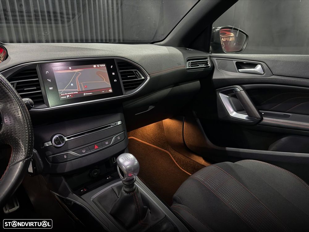 Peugeot 308 SW 1.2 PureTech GT Line - 18