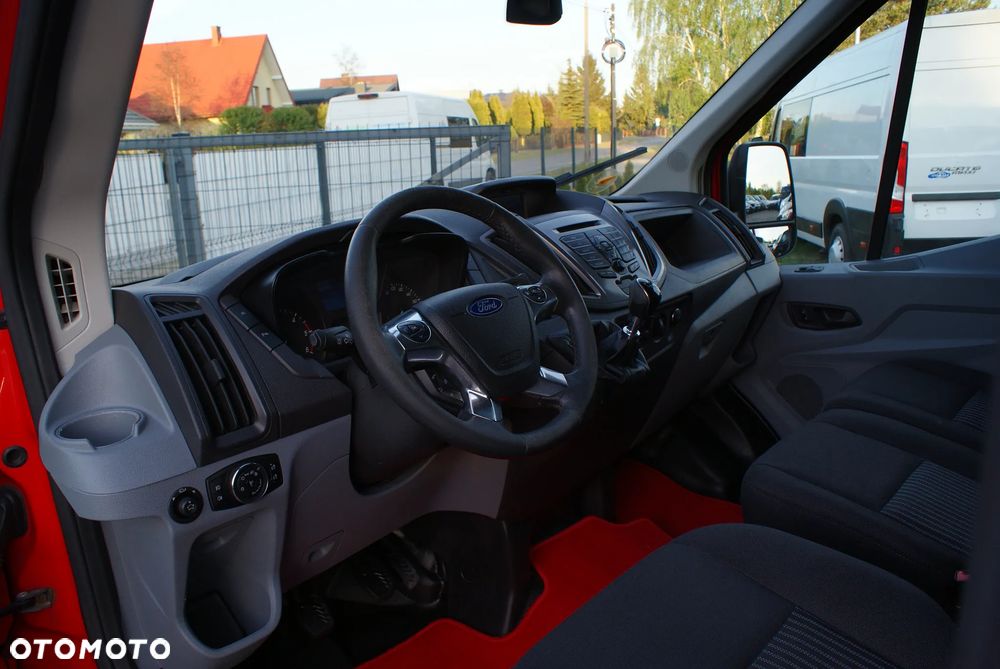 Ford Transit - 11