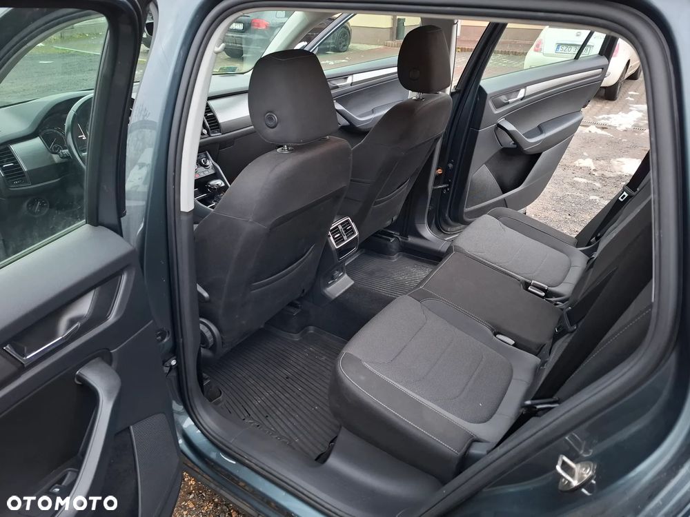 Skoda Kodiaq 2.0 TSI 4x4 Active DSG - 11