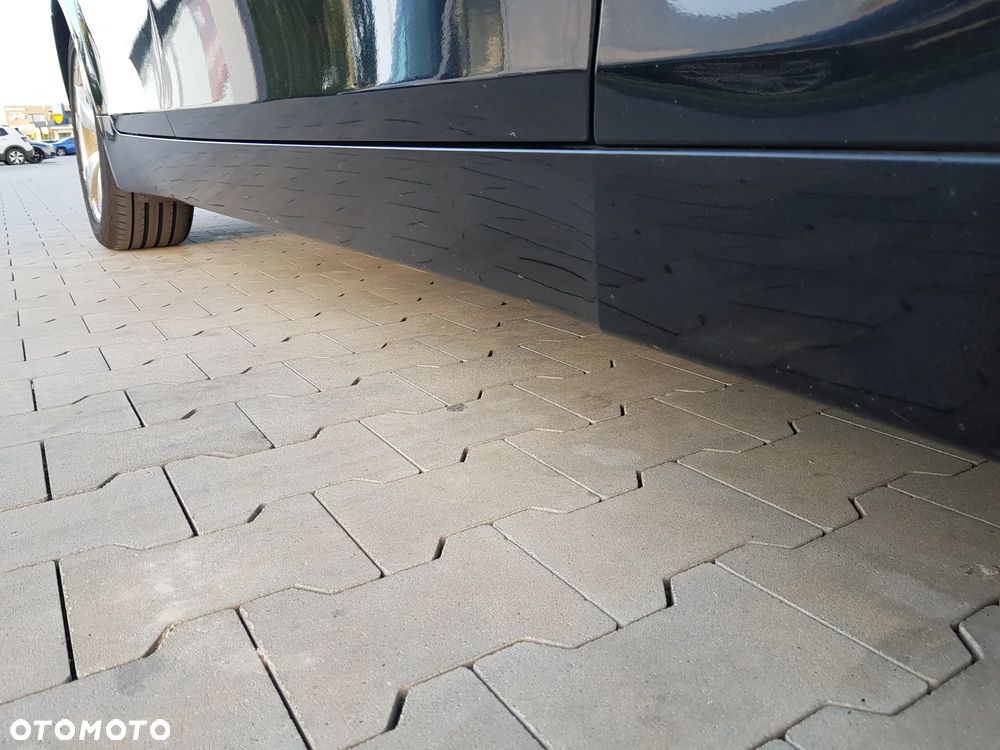 BMW Seria 5 520d - 26