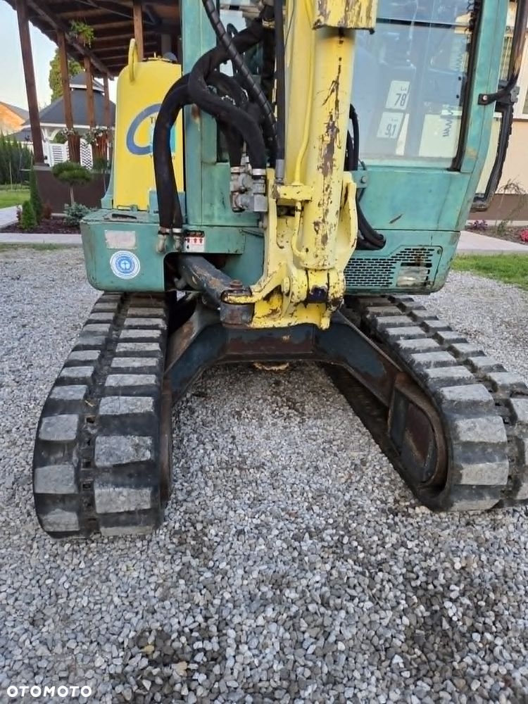 Yanmar B25V - 10