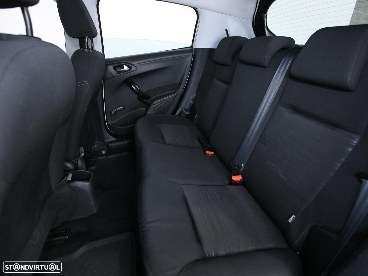 Peugeot 208 1.4 HDi Access - 8