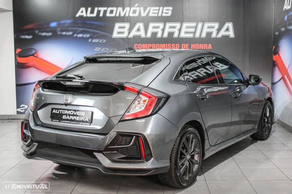 Honda Civic 1.0 i-VTEC Elegance Navi CVT - 9
