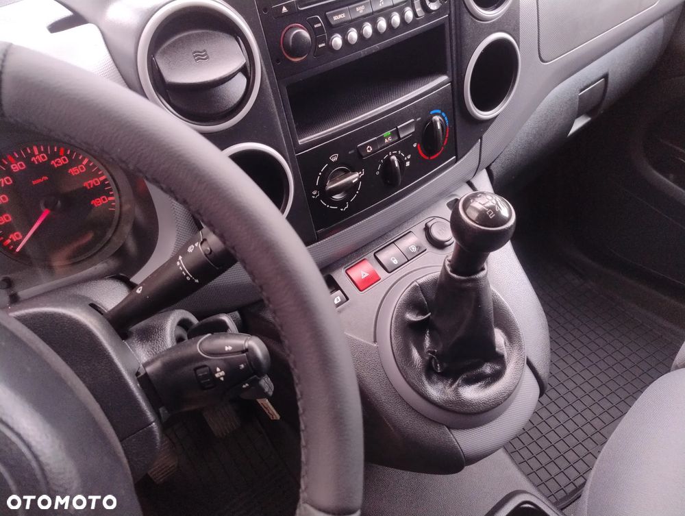 Citroën BERLINGO PO LIFT 1.6 HDI (90KM) 5-BIEGÓW LONG (L2H1) KLIMA STAN IDEALNY SUPER OPCJA 100% BEZWYPADKOWY SERWIS KM NIE MA RDZY ! ! ! - 16
