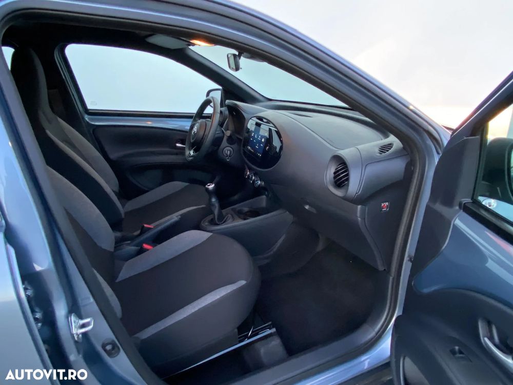 Toyota Aygo X - 5
