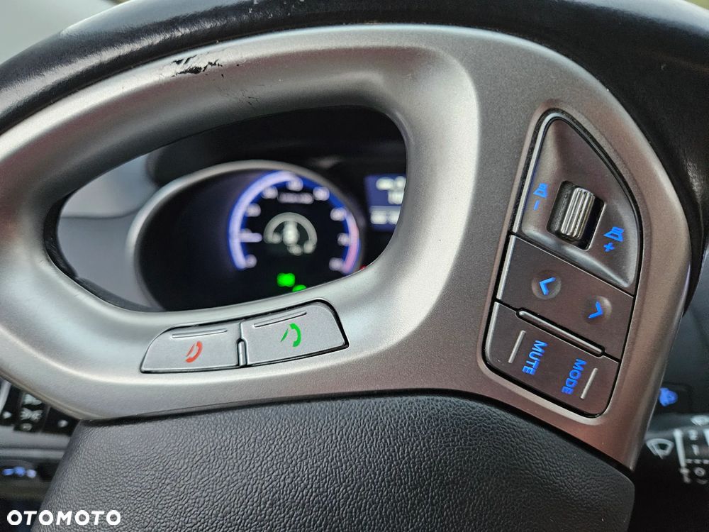 Hyundai ix35 2.0 Premium 2WD - 18