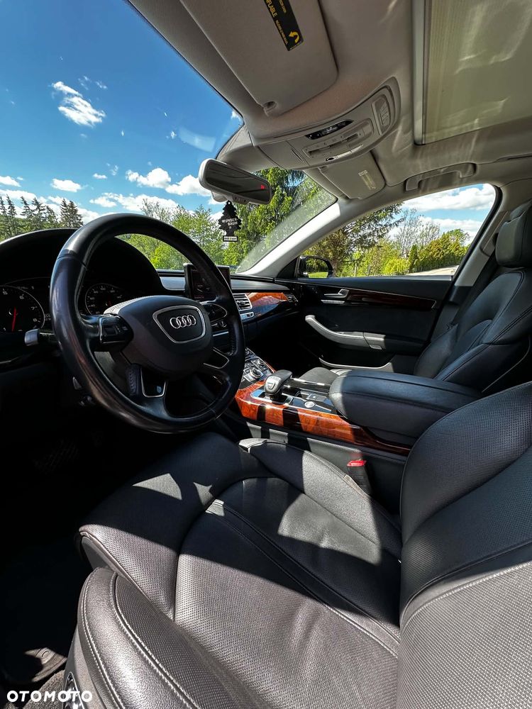 Audi A8 4.2 FSI L Quattro - 15