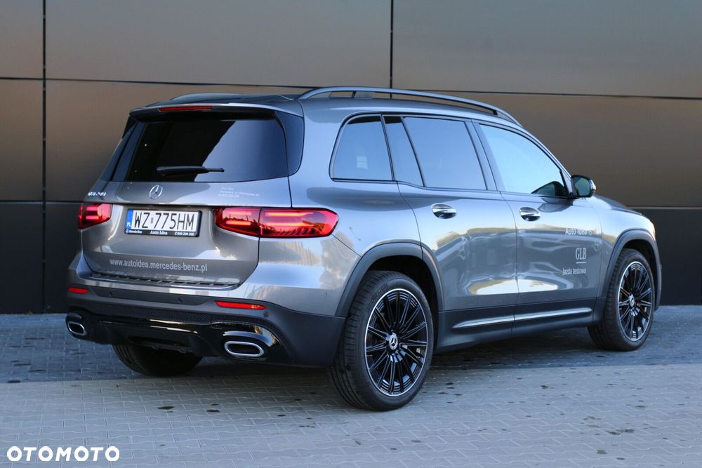 Mercedes-Benz GLB 200 AMG Line 7G-DCT - 6